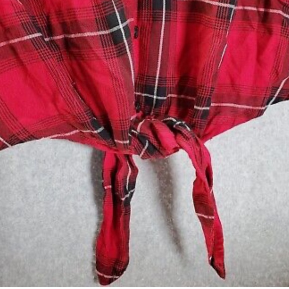 ♥️Wild Fable Belle Sleeve Plaid Crop Top - Picture 8 of 12